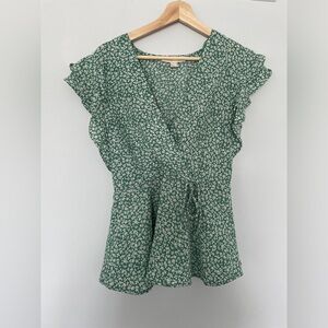 Short Sleeve Green Floral Print Blouse Top ~ Size M